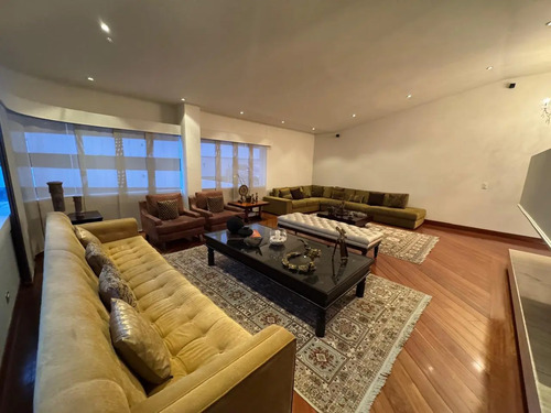 Apartamento de lujo en El Refugio – Bogotá