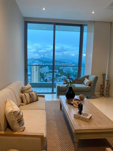 Alquiler de Apartamento Amoblado, en Two Towers Bello Horizonte, Santa Marta
