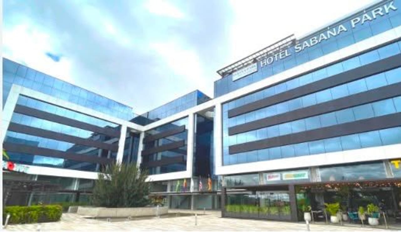 CONSULTORIO EN VENTA – SABANA PARK | CAJICÁ