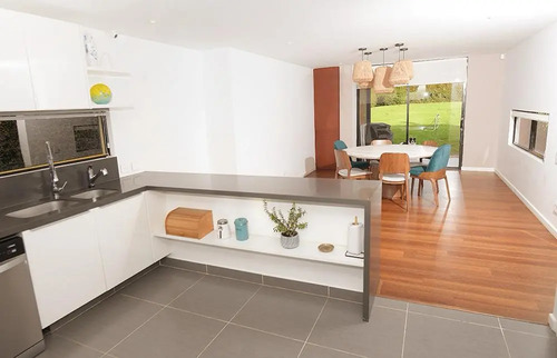 Venta – Casa de Lujo en La Calera | Refugio del Valle